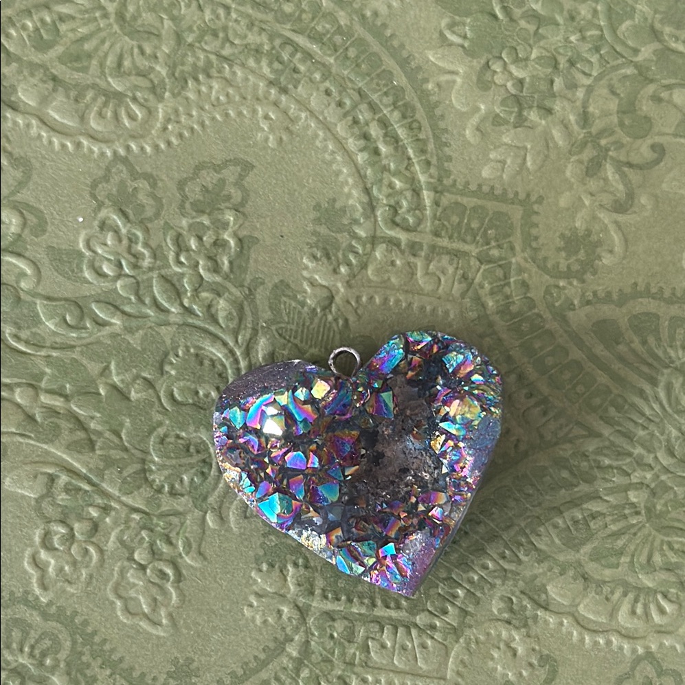 Iridescent Druzy Heart Pendant